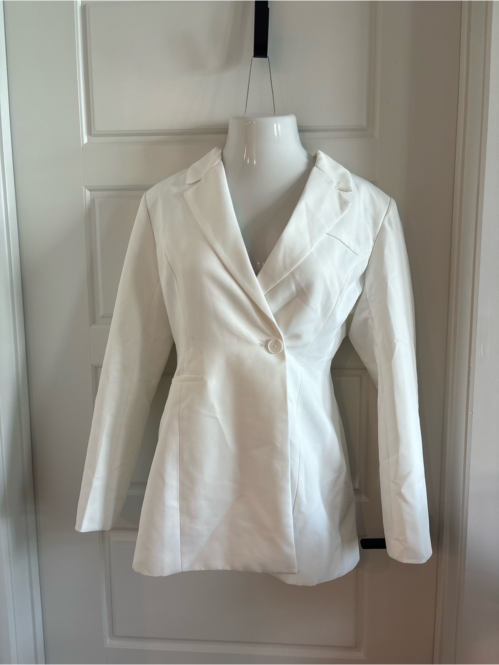 Peppermayo White Long-Sleeve Tailored Blazer Dress
